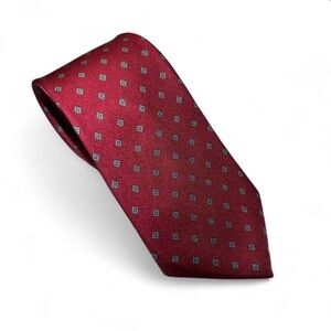 🔥 Saks Fifth Avenue Tie 🔥